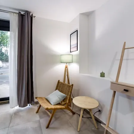 Le Cocon - Studio Chic Et Moderne - Proche Lyon * Charbonnieres-les-Bains