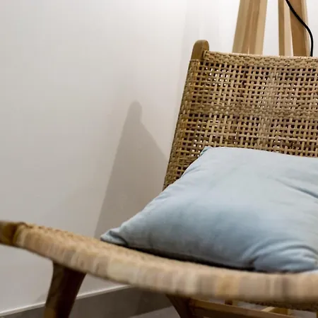 Le Cocon - Studio Chic Et Moderne - Proche Lyon Apartmán *
